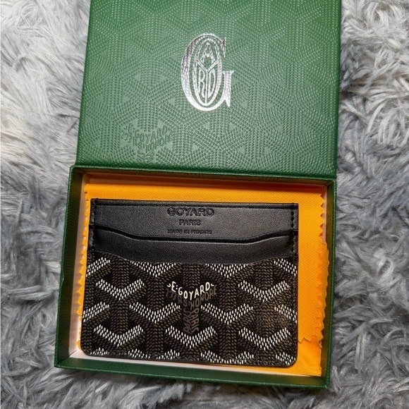 Goyard Black and White Card Holder - Picture 2 of 8